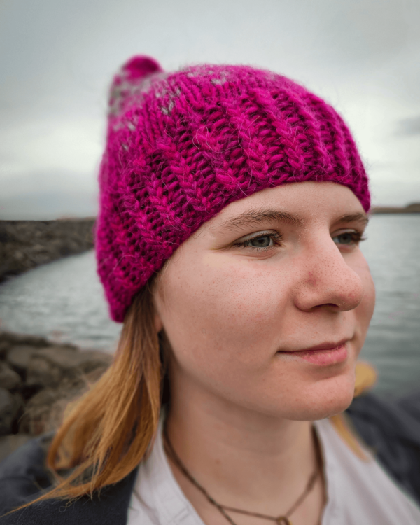 SOLD Wool beanie 02 - Image 3