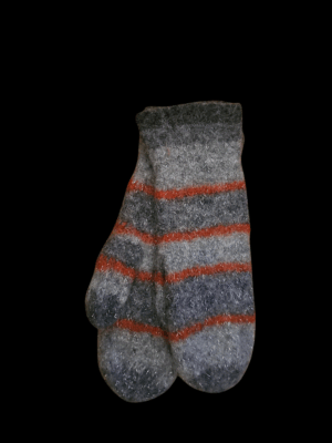 Wool mittens no 04