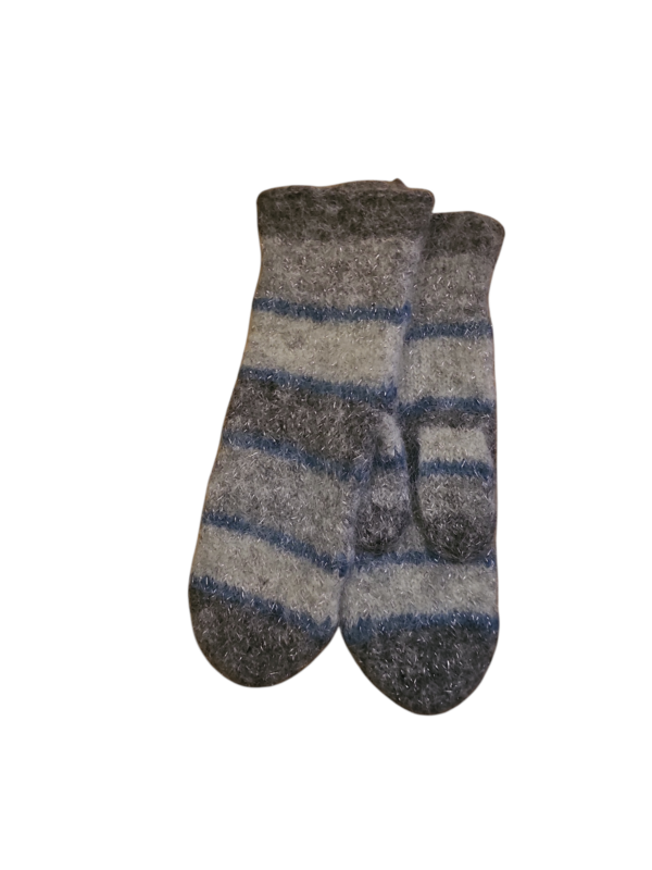 Wool mittens no 06