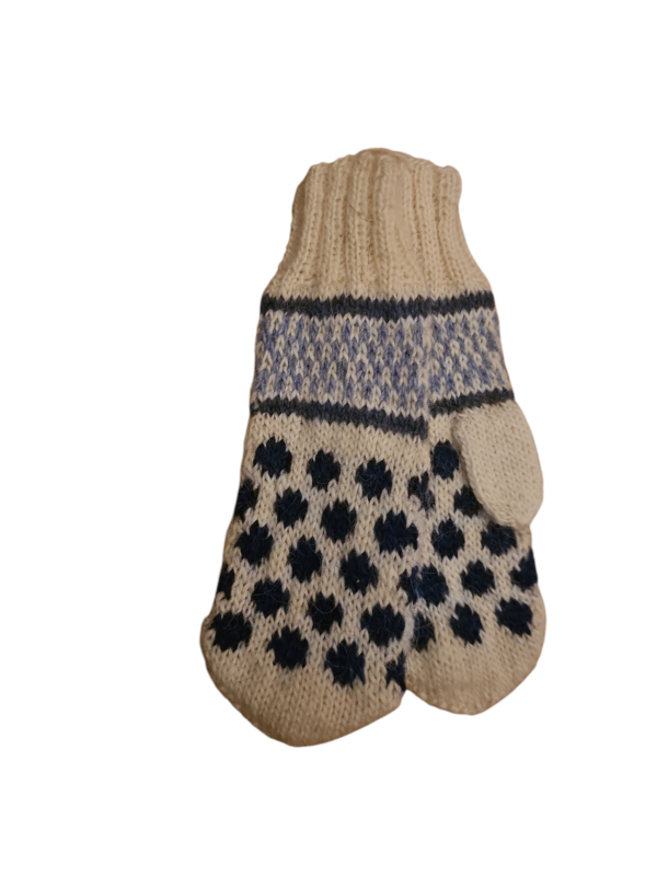 Wool mittens no 20