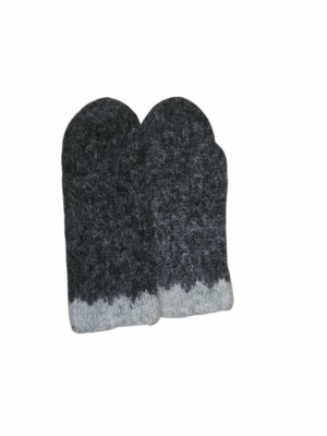 Wool mittens no 11